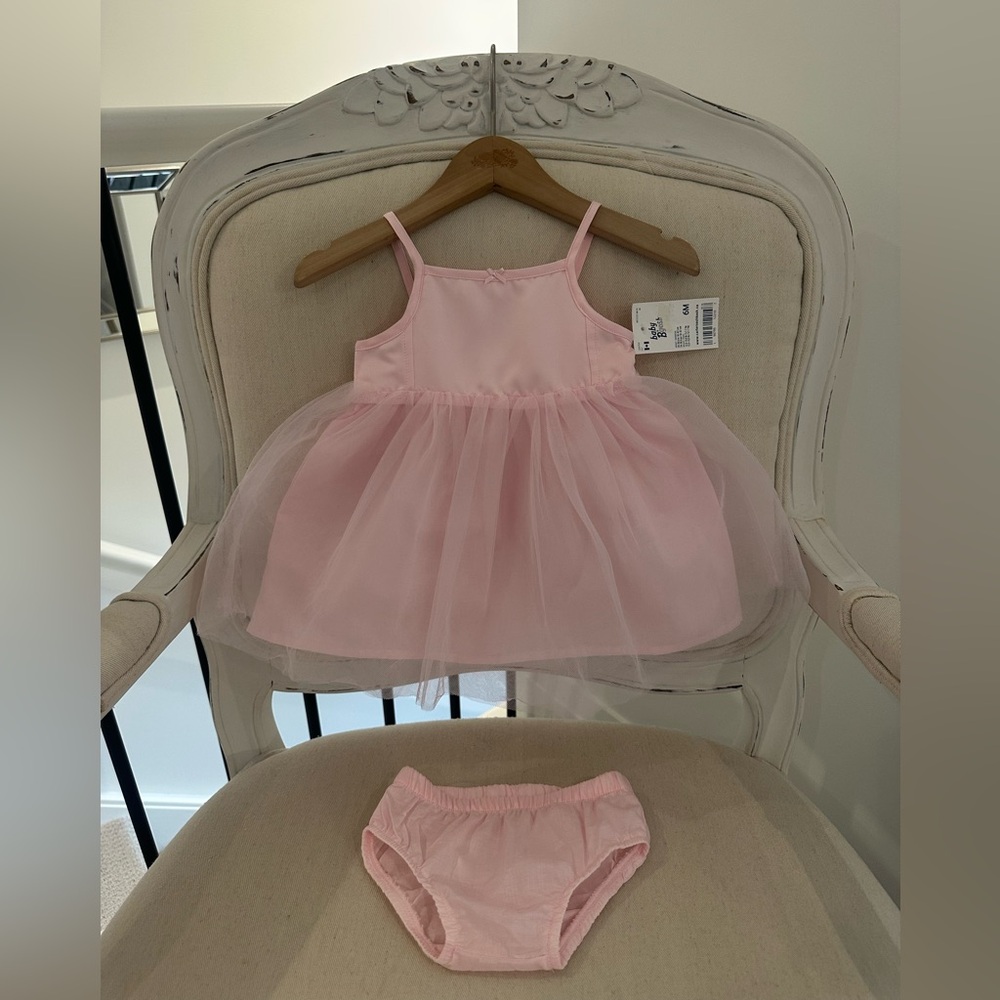 🩰 6 Mth Oshkosh Ballet Pink Tulle Baby Dress with Mini Bow & Bloomers NWT